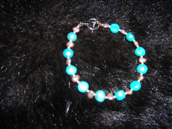 Freshwater pearls    7830